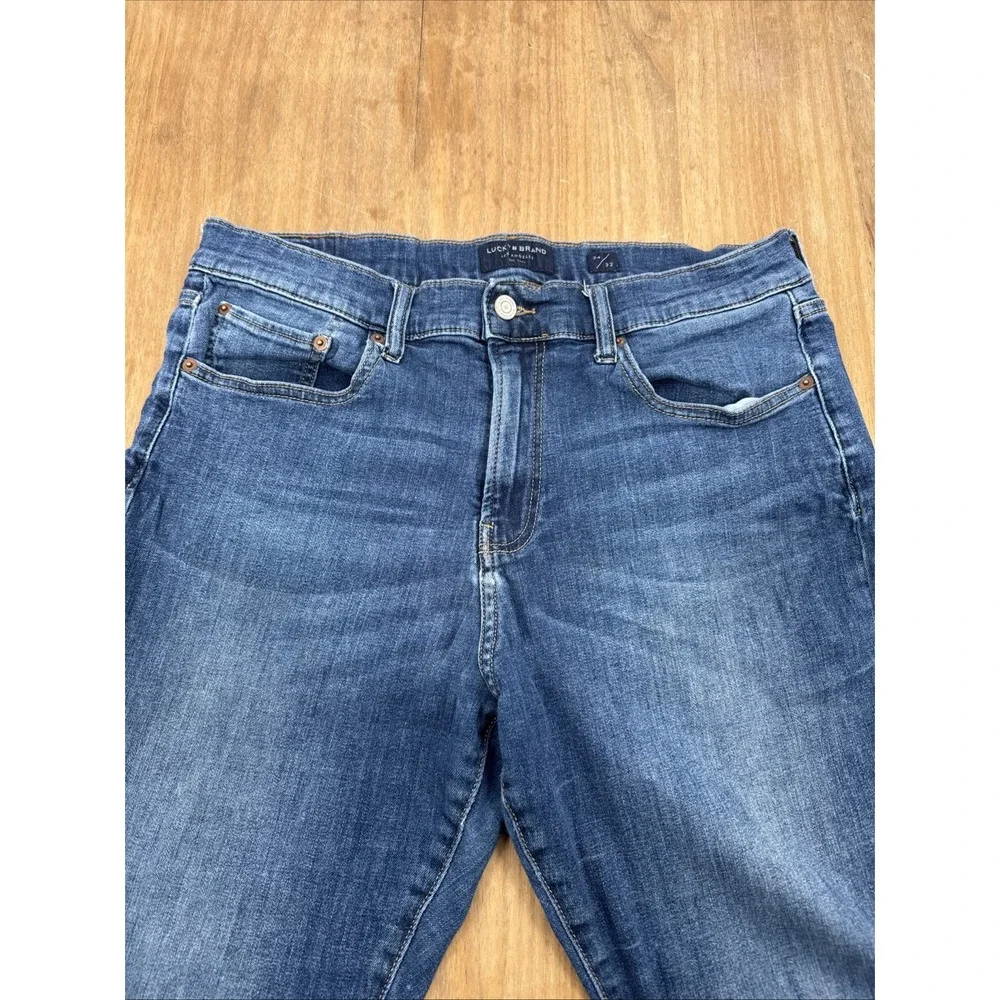 Lucky Brand Jeans 410 Athletic Straight Fit‎ Mens 34x32 (34x30) Denim Casual